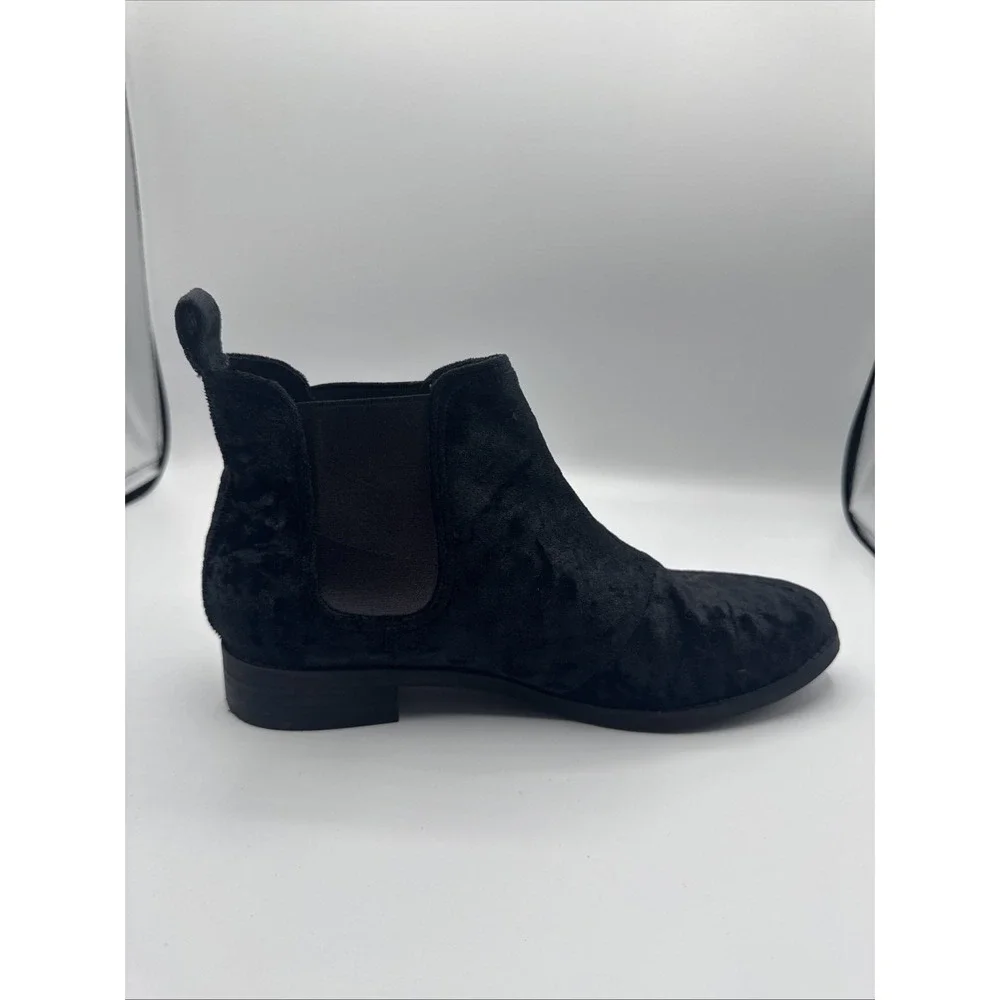 TOMS Ella Chelsea Booties Black Velvet Casual‎ Boots 10011311 Size 7.5